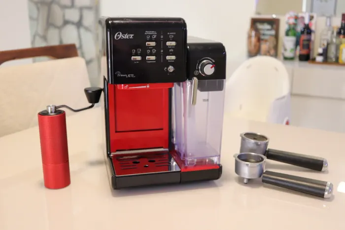 Cafeteira Oster Prima Latte 2