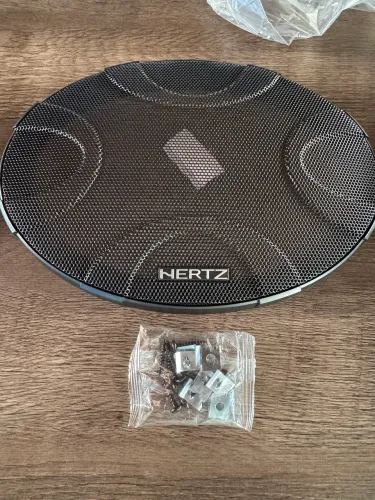 Telas 6/9? originais hertz o par com ferragens só 50,00