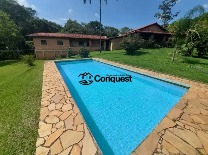 Linda Chácara com lazer completo, muita agua e 16.000m² - Cidade São Joaquim de Bicas !