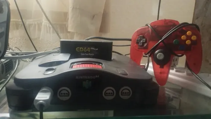 Nintendo 64+Controle+Expansion Pack + Everdrive