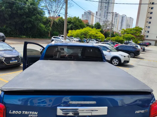 Mitsubishi L200 Triton Sport HPE-S 2.4 CD Dies. AUT 2022