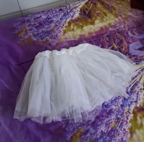Saia Branca de Tule com Glitter