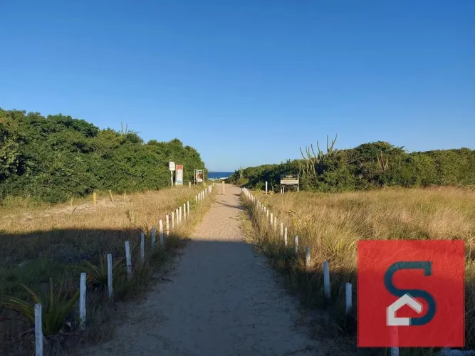 Lote / Terreno com 1080m² no Caravelas do Pero em Pontal do Peró - Cabo Frio