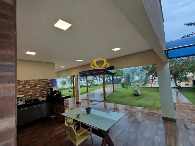 BELA ÁREA DE LAZER COM EDÍCULA E CASA EM CONSTRUÇÃO À VENDA EM LUZIMANGUES