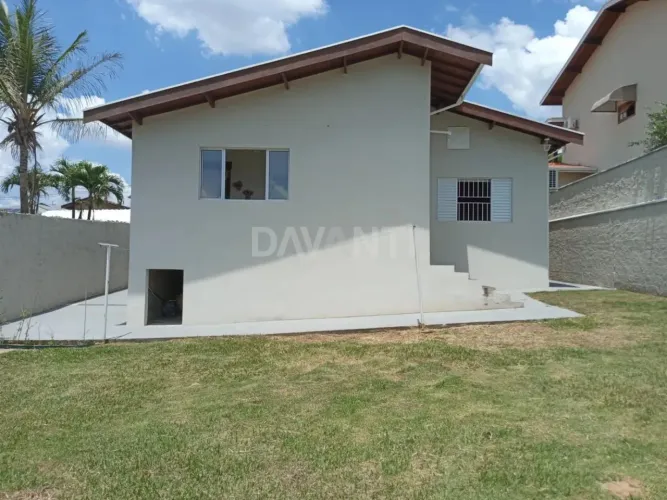 Casa à venda no Condomínio Maison Blanche em Valinhos na Davanti Imóveis.