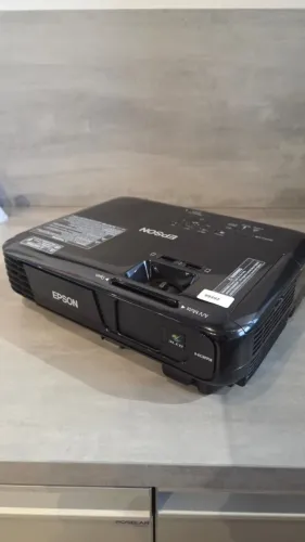 Projetor Epson PowerLite S31+ 3200 Lumens - Pouquíssimo Uso + Case + Completo