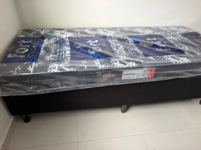 BASE SOLTEIRO BOX + COLCHÃO ESPUMA D33 NOVO , SUPER PROMOÇÃO