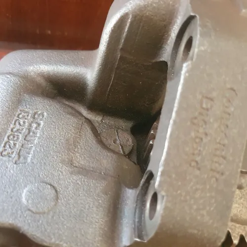 Bomba de oleos SCANIA