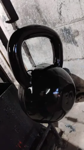 Kettlebell emborrachado 30KG - DEVOLUÇÃO DE VENDA