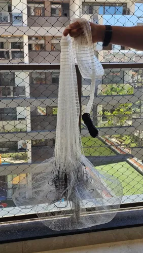 Rede de pesca pequena ideal para decoração