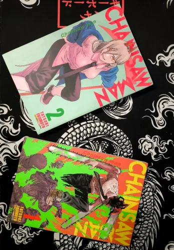 Mangá Chainsaw Man - Volumes 1 e 2 (Seminovos)