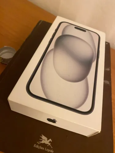 IPHONE 15 NOVO COM 1 ANO DE GARANTIA Apple