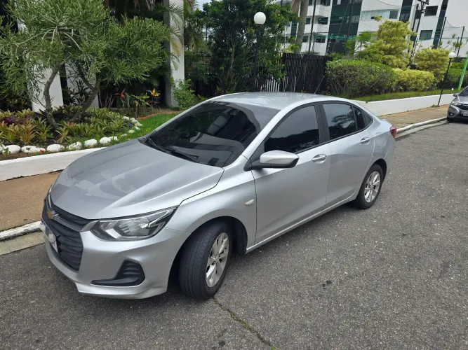 Onix plus LT turbo automatico 2023