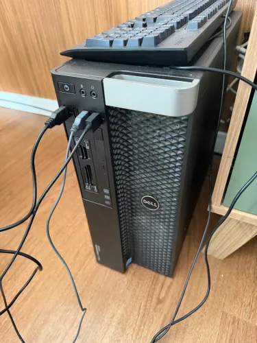 Workstation XEON + 64GB RAM