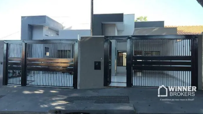 Casa com 3 dormitórios à venda, 82 m² por R$ 430.000,00 - Conjunto Habitacional Requião - 