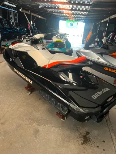 Jet-Ski Sea-Doo 155 Gti Se - 2014 Com 157 Hrs