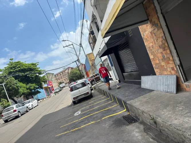 Alugo ponto comercial 