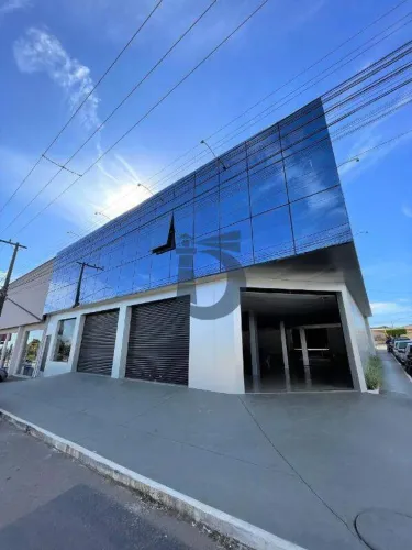 Imóvel Comercial em esquina para Aluguel na Avenida Brasil Sul - Munir Calixto