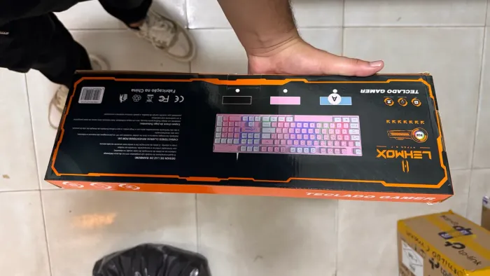Teclado RGB Gamer