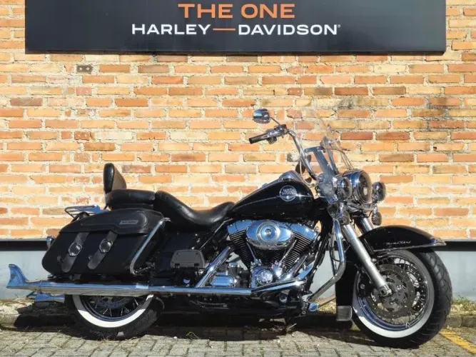 HARLEY-DAVIDSON ROAD KING CLASSIC 2008