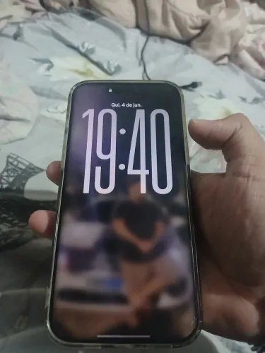 Vendoo iphone 16 pro max bateria 100%. troco
