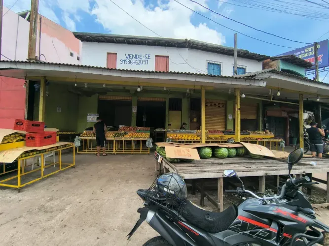 Prédio Comercial na BR 316ao lado do mix matheus