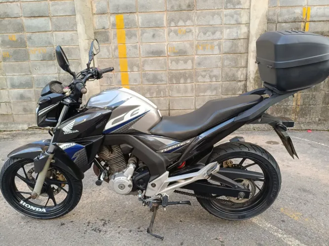Cb 250 f Twister 2020 