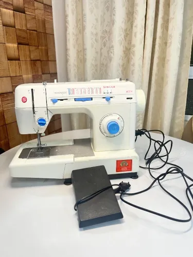 Máquina de Costurar