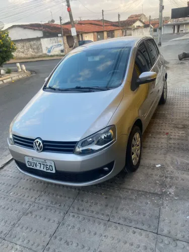 Volkswagen Fox 1.0 MI Total Flex 8V 3P 2014