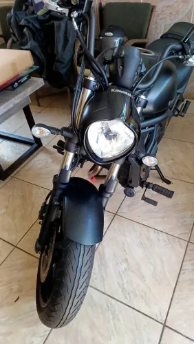KAWASAKI 650 2021 O KM COLECIONADOR