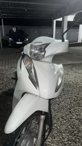 Vendo Honda Biz 110i