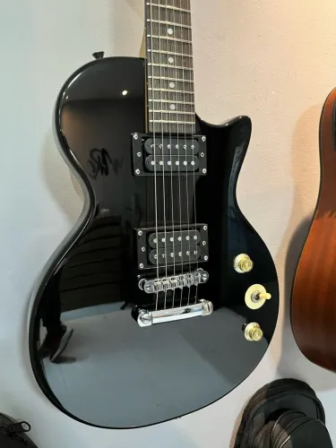Guitarra Strinberg LPS 200