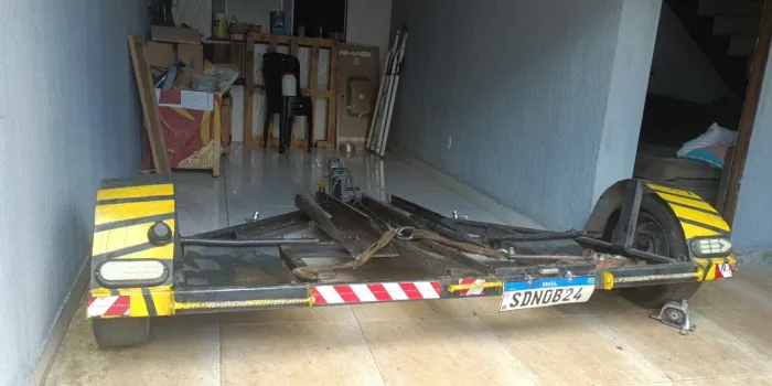 Carretinha para carro e moto