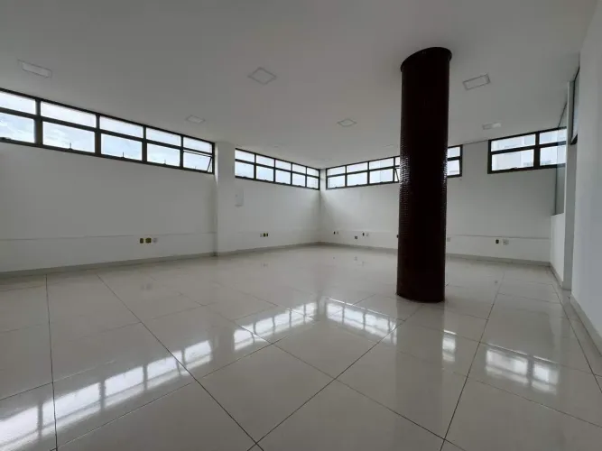 Sala comercial no Castelo 75 m2