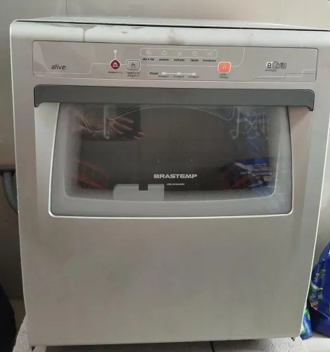 Vendo máquina de lavar louca usada brastemp