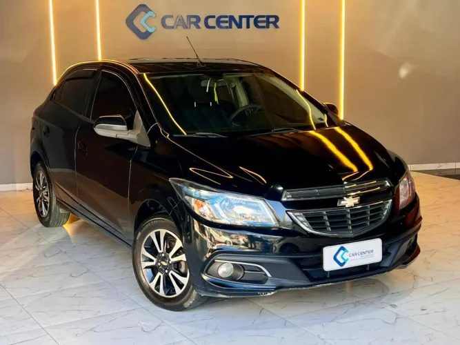 Chevrolet Onix Hatch LTZ 1.4 8V Flex Power Mec. 4P 2015