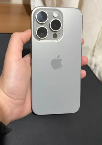 Iphone 15pro 128GB - Titânio Natural 