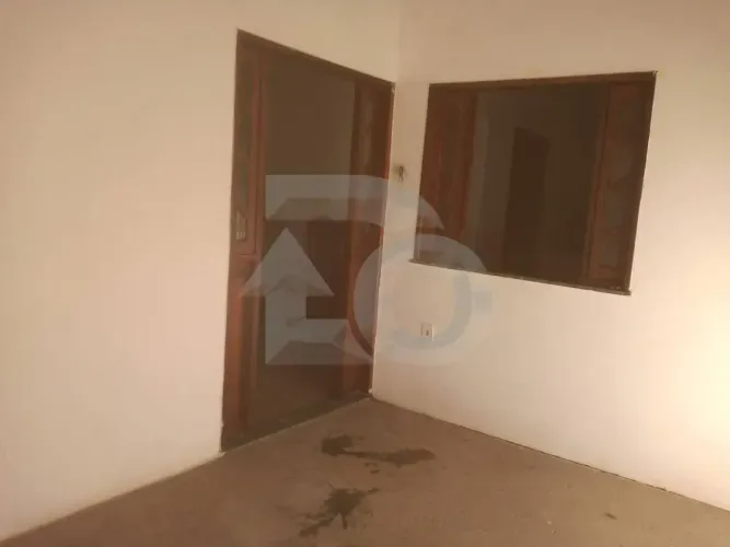 Casa à Venda no Jardim Centenário com Excelente Localização no Bugio