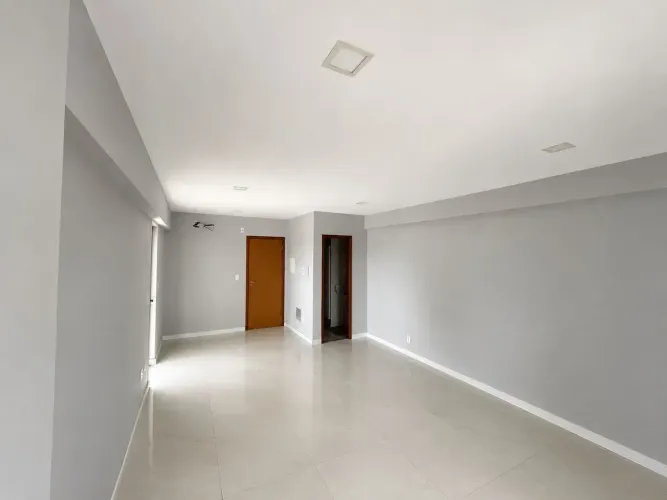Vendo Sala Comercial no Infinity Corporate Center - R$ 350.000,00