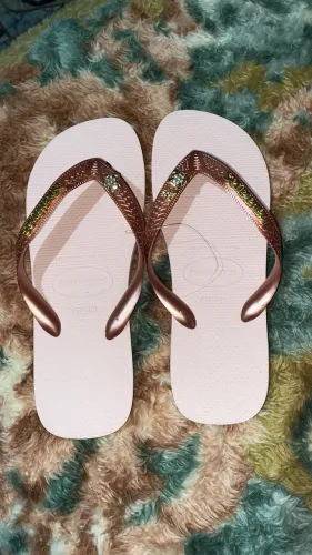 Chinela, sandália havaiana 