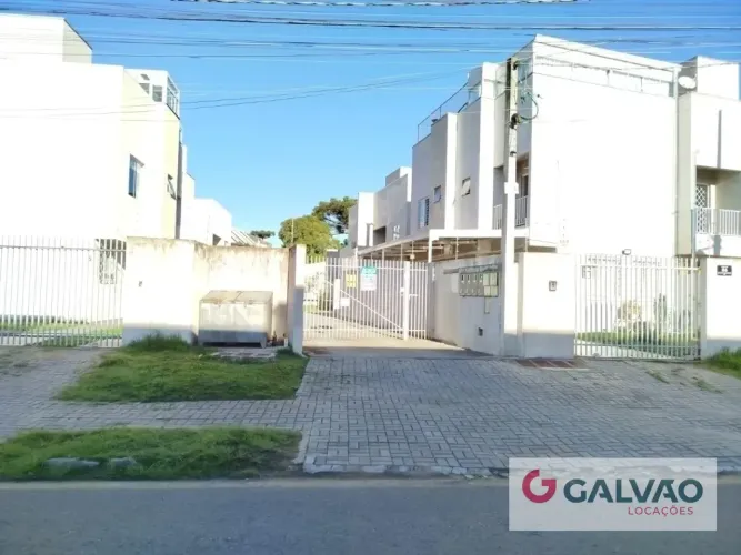 Sobrado Novo para Locação no Guabirotuba