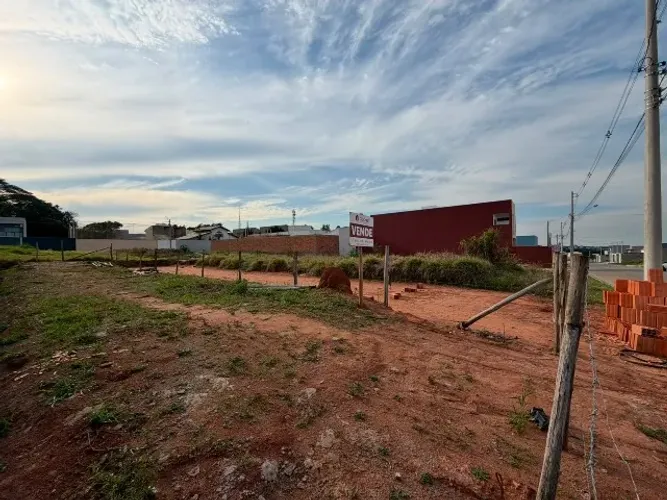 Terreno com ótima localização no bairro Nova Capão Bonito