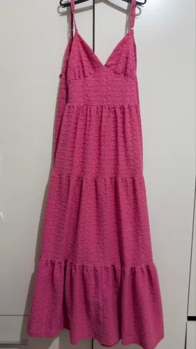 Vestido disponível para venda!