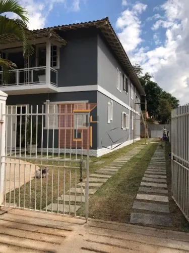 NOGUEIRA - MARAVILHOSA CASA EM CONDOMINIO