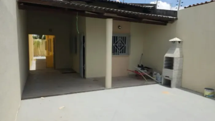 Casa no Ancuri: 2 quartos, reformada e abaixo do mercado! Direto com o proprietário!