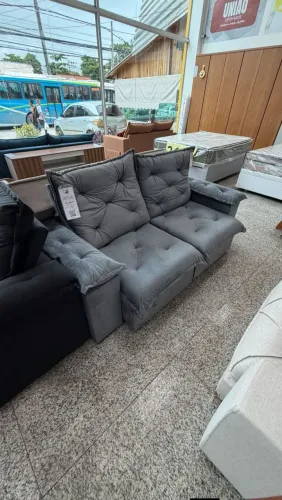 Luxuoso sofá retrátil em promoção!!