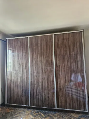 Guarda-roupa 3 portas