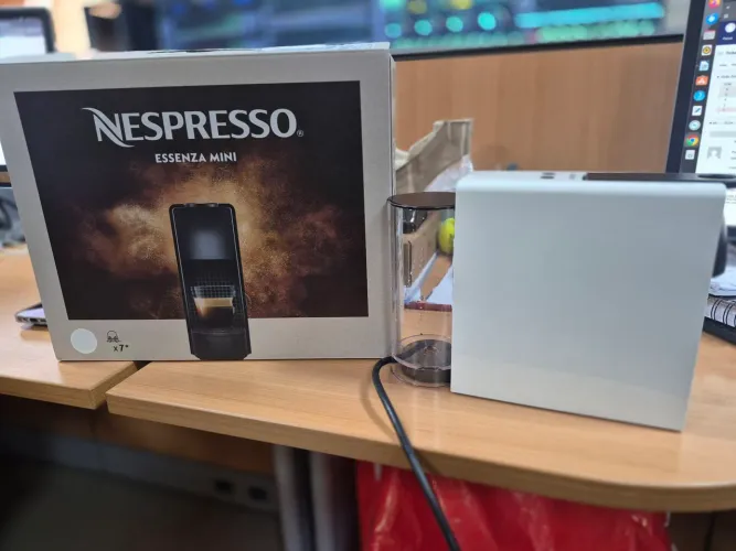 Cafeteira Nespresso Mini