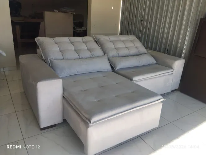 Sofá retrátil 2,50MT novo!