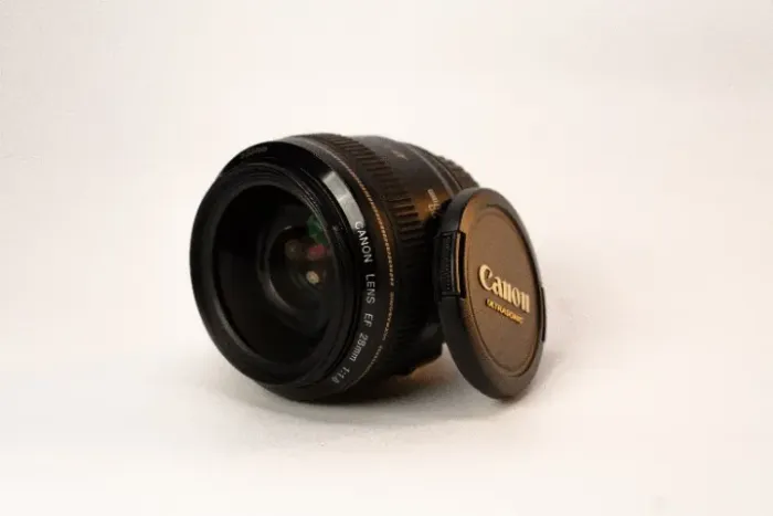 Lente Canon Ef 28mm F/1.8 Ultrasonic (usado)